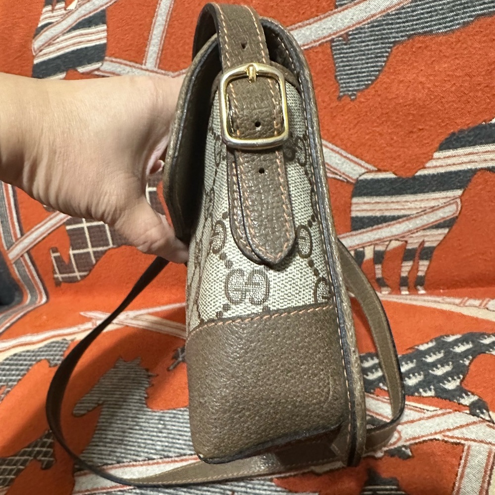 GUCCI ❤️🌟VINTAGE GG SUPREME CROSSBODY BAG ⭐️ - Picture 4 of 11